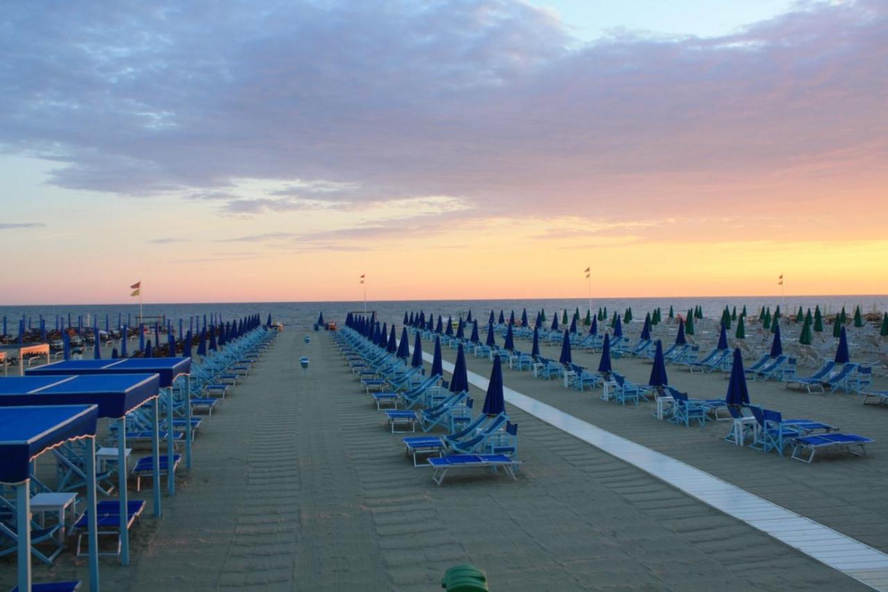 VI Suites Viareggio Dış mekan fotoğraf