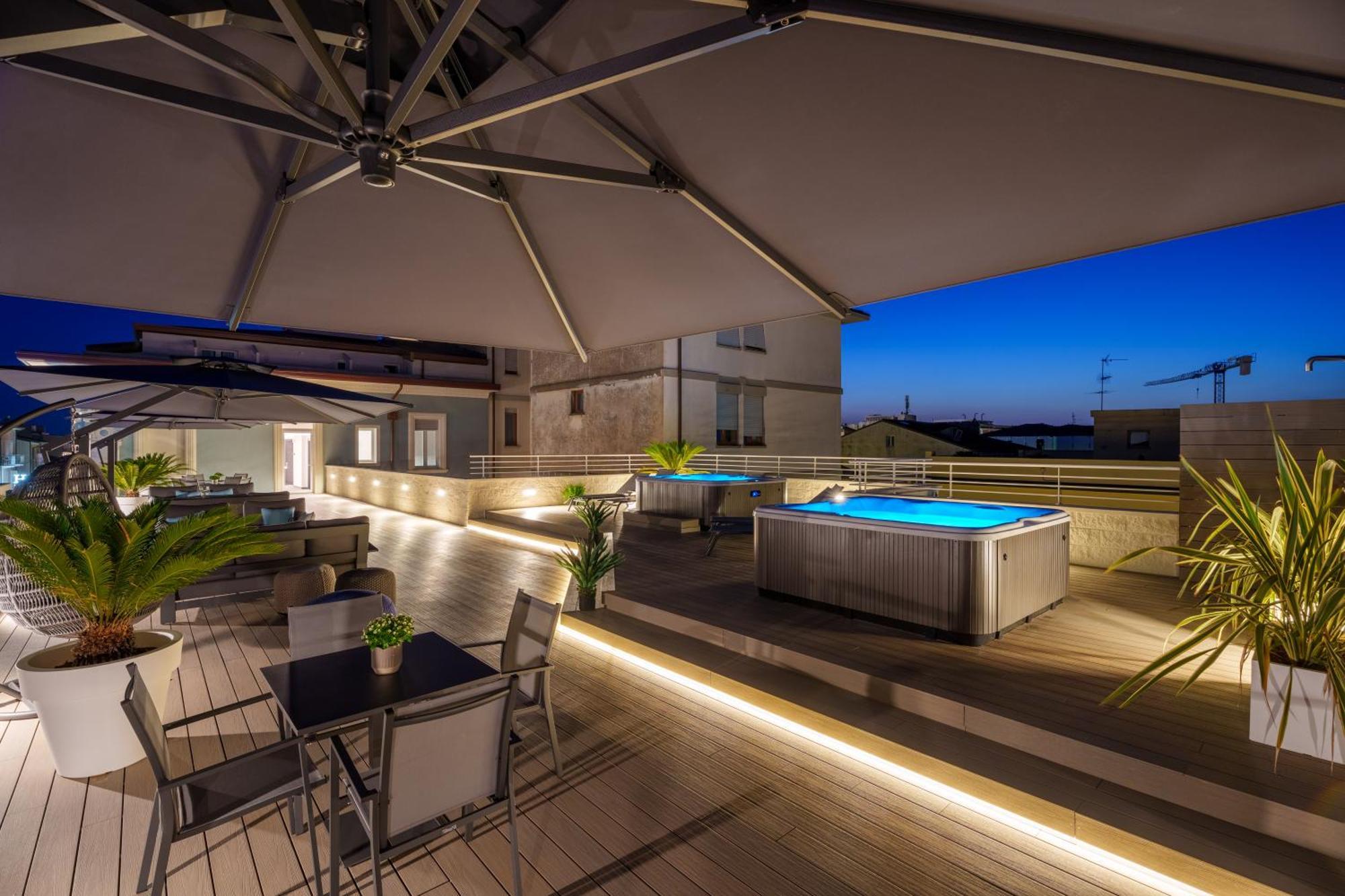 VI Suites Viareggio Dış mekan fotoğraf
