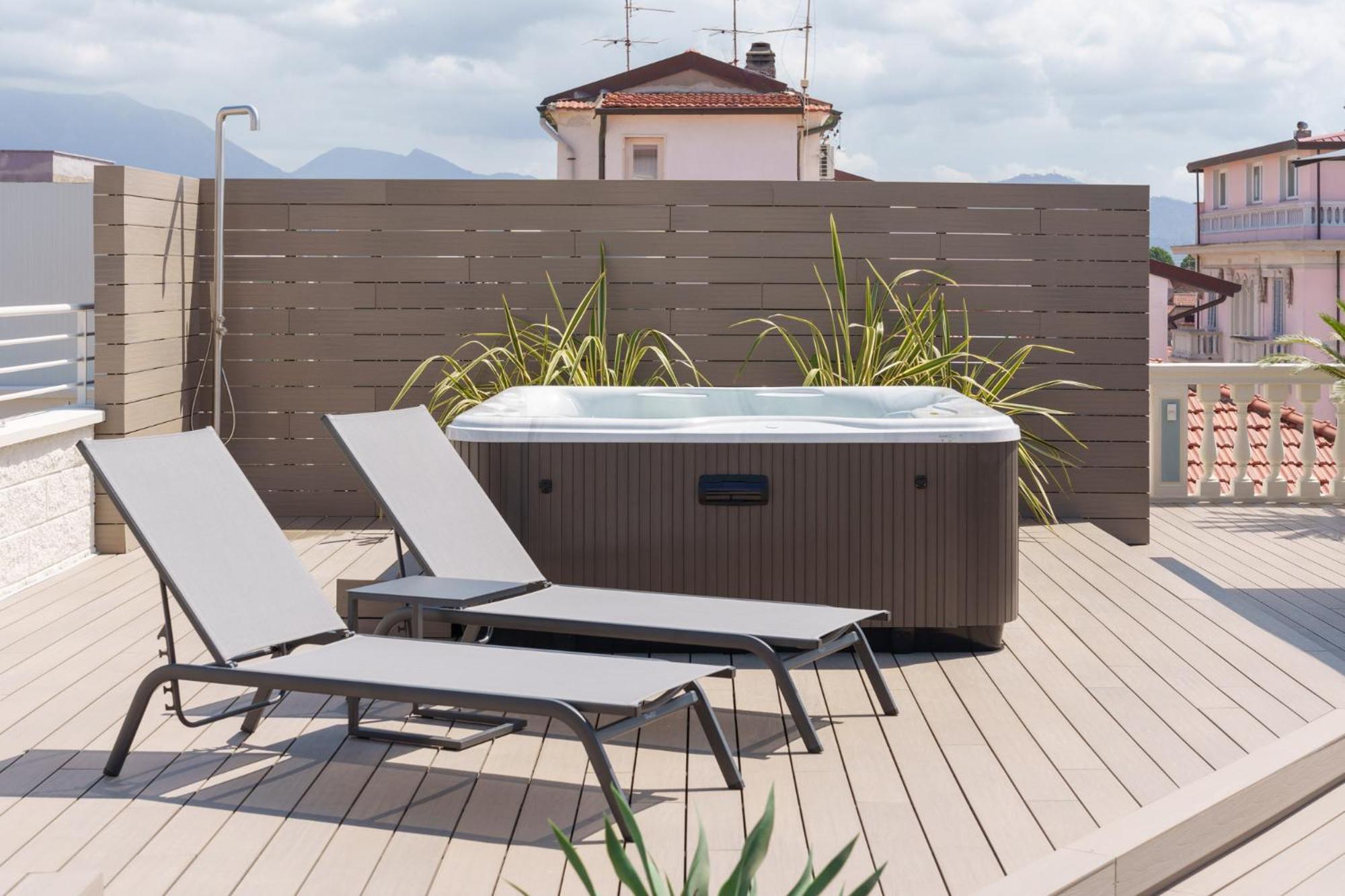 VI Suites Viareggio Dış mekan fotoğraf