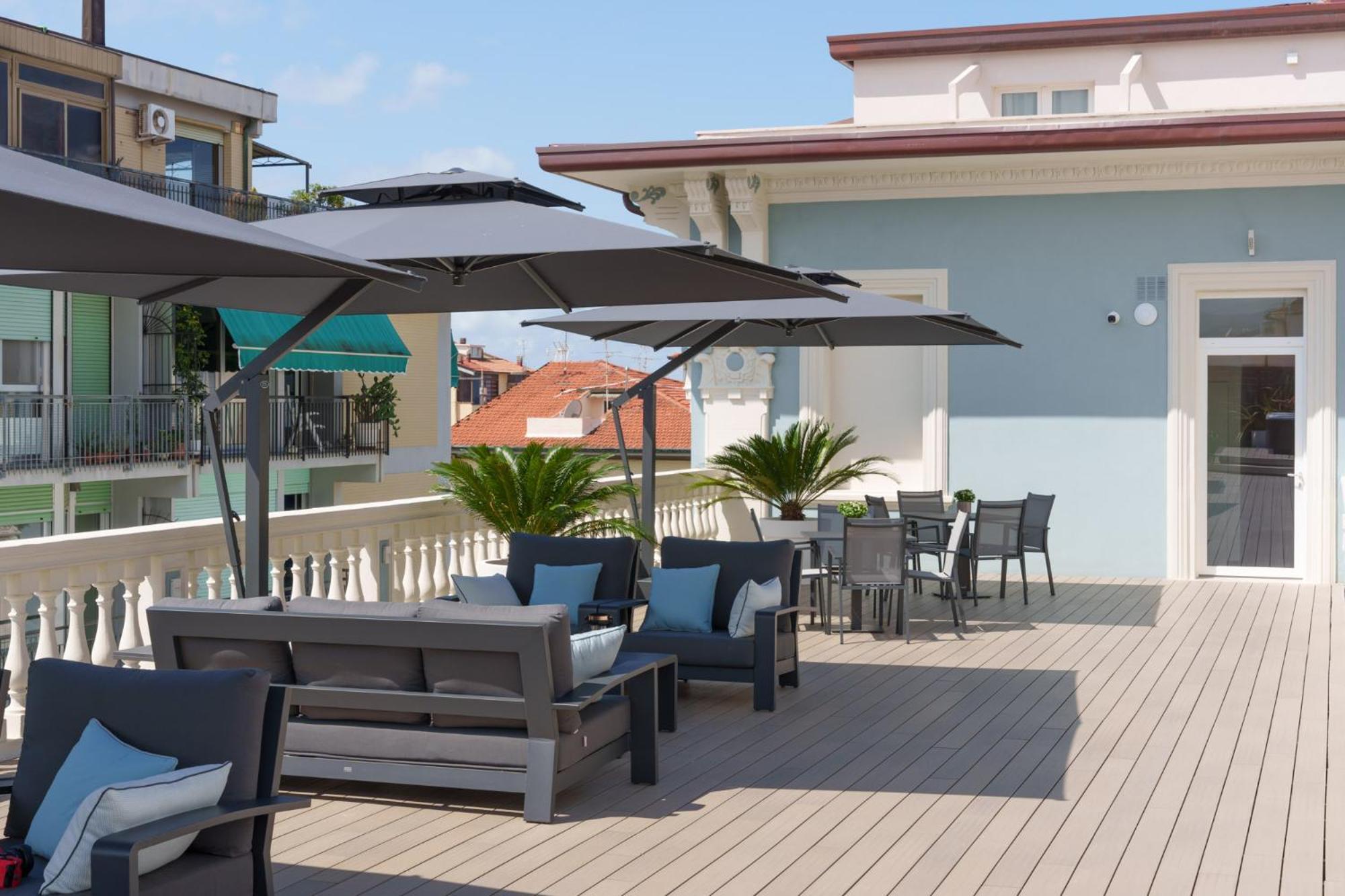 VI Suites Viareggio Dış mekan fotoğraf